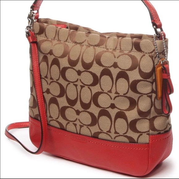 Coach Handbags - 🛍SALE🛍Coach Park Signature Mini Duffle Crossbody